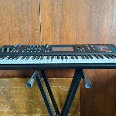 Yamaha MODX6 61 Semi Weighted Key Synthesizer w/ power supply image 5