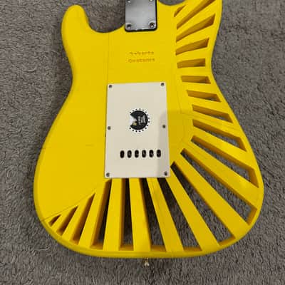 Custom Little wing - Yellow  Exclusive 3D printed guitar Custom shop made in Ukraine Electric guitar Strat Superstrat stratocaster Excellent Condition image 16
