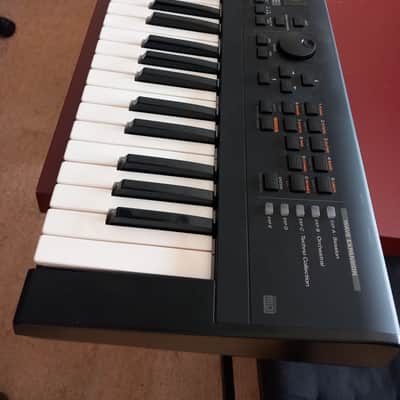 Roland XP-30 image 2