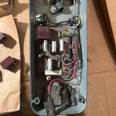 NOS Vox V846 Wah-Wah REPAIR PARTS LOT SERVICE KIT Transducers Jacks Resistors Switches Screws Feet Covers image 2