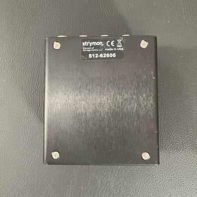 Strymon Flint V1 Tremolo and Reverb WOW WOW WOW image 3