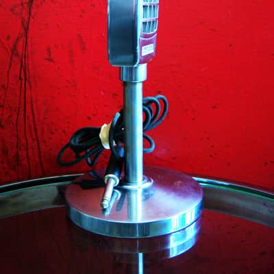 Vintage 1950's Electro-Voice 915 Omnidirectional Crystal Microphone Hi Z harp mic w 427 stand and cable image 5