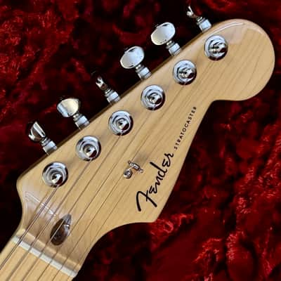 Fender Custom American Deluxe Stratocaster Olympic White Maple UPGRADES G&G USA Strat Professional II image 3
