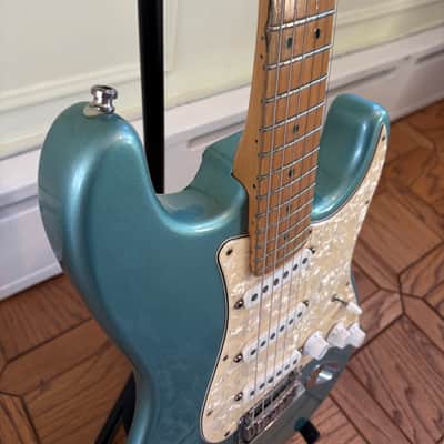 Fender Roadhouse Stratocaster with Maple Neck image 4