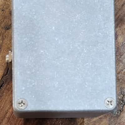 NEW! Hunter Pedals Dead Air Clone Bow Echo Lo-Fi Fuzz Oscillator 2025 Canada image 10