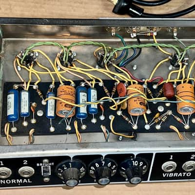 Wonderful Early 1965 Fender Vibrolux Reverb 2-Channel 35-Watt 2x10" Pre CBS Black Panel Combo Amp, This is a Fantastic Amplifier ! image 12