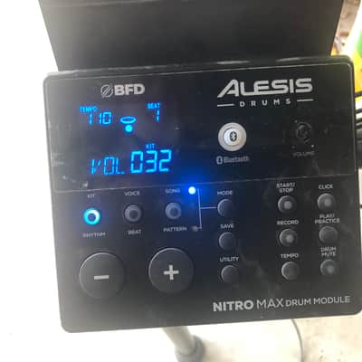 Alesis Nitro Max Kit Electronic Drum Set 2023 - Present - Black image 2