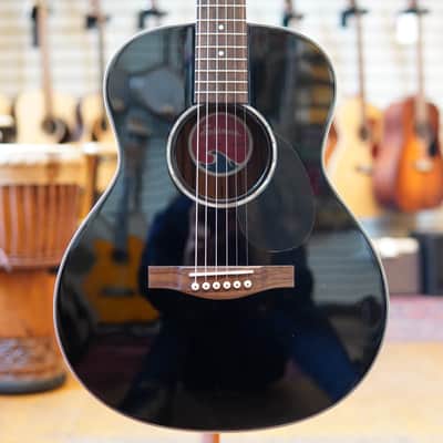 Eastman PCH2-TG-BK Sitka Spruce/Rosewood Travel Acoustic Guitar Black w/Padded Gig Bag image 1