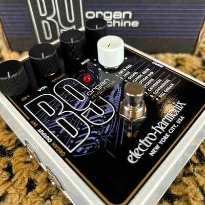 Electro-Harmonix B9 Organ Machine Effects Pedal image 9