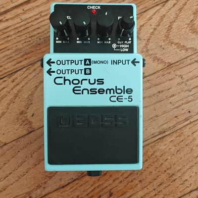 Boss CE-5 Chorus Ensemble (Blue or Pink Label) | Reverb