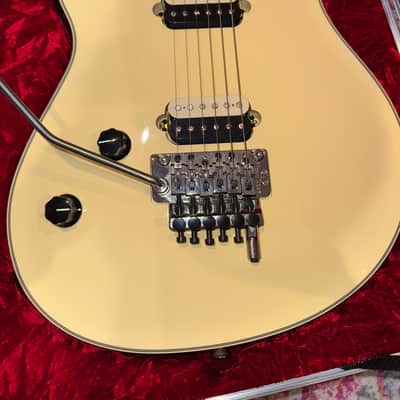 EVH Wolfgang USA 2017 - Vintage White image 1