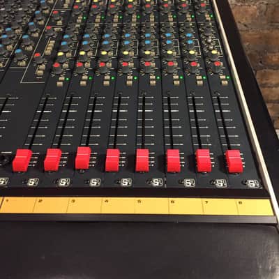 Soundcraft 600 mixing console image 6