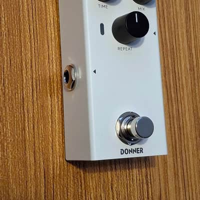 Donner : EMBARK Echo Delay mini pedal, 2020s image 3