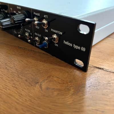 Helios Type 69 1R – stereo pre amp / EQ 'Tony Arnold' image 6
