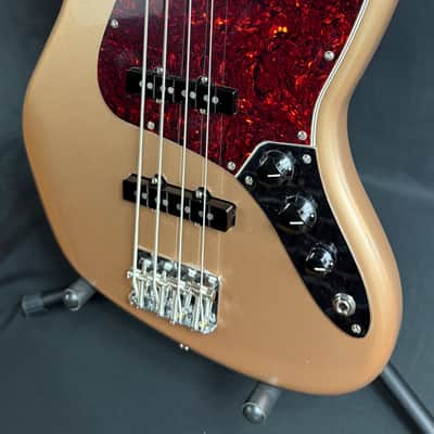 Fender American Professional Classic Jazz Bass 4-String Bass Guitar Faded Firemist Gold w/ Gig Bag image 4