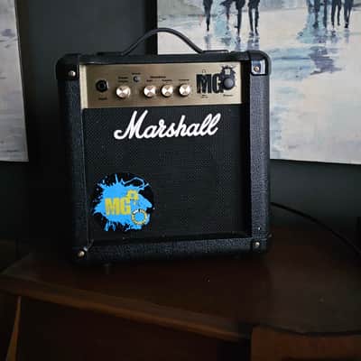 Marshall MG Gold MG10G 2-Channel 10-Watt 1x6.5" Solid State Guitar Combo 2018 - Present - Black image 2