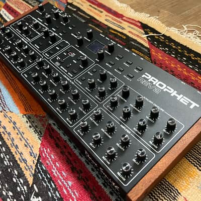 Dave Smith Instruments Prophet Rev2 Desktop 8-Voice Polyphonic Synthesizer 2017 - 2018 - Black image 2