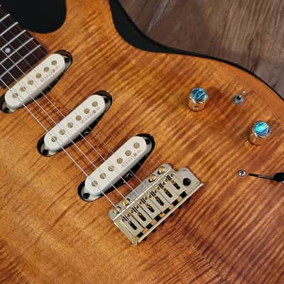 Hamer USA Mirage Electric Guitar 1995 Flamed Koa W/OHSC Kinman Pickups image 6