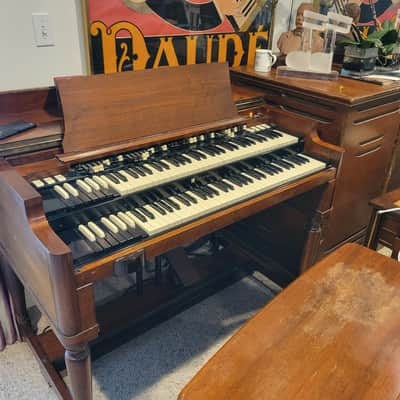 Hammond B3 1969/70 - Mahogany with Leslie image 1