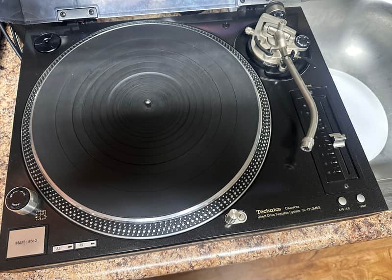 Technics SL-1210 M5G