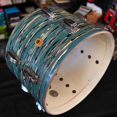 Vintage 1960s Ludwig USA 13" Maple Tom w/ Rings - Bowling Ball Blue Oyster Pearl | 9x13" image 2