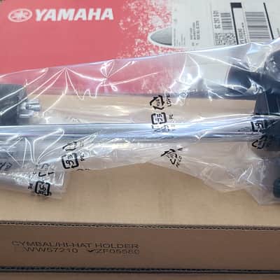 Yamaha PYC90AT Single-Zone 10" Electronic Cymbal Pad with Attachment 2015 - Present - Black image 3