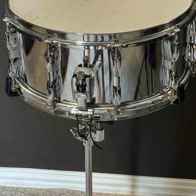 Pearl Export Steel Shell Snare 14” × 6.5” Chrome-plated steel shell 10 lugs Made in Taiwan circa 1996 Standing snare stand included image 3