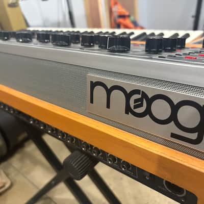 Moog One 8-Voice 61-Key Polyphonic Analog Synthesizer 2018 - Present - Black/Ash image 3