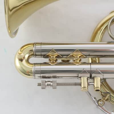 Bach Model 184 Stradivarius Shepherd's Crook Cornet SN 773603 UNUSED image 11