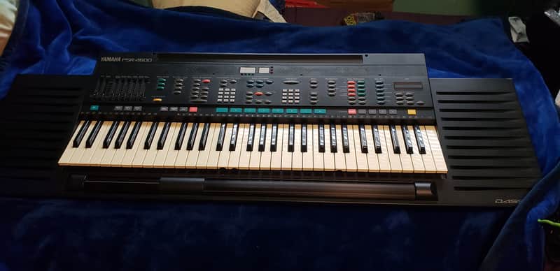 Yamaha PSR-4600 80s - black image 1