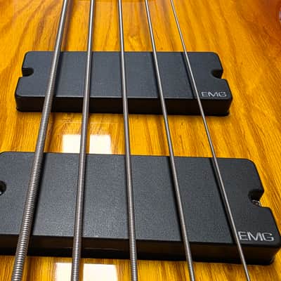 G&L L-5500 USA RARE Bass 5 String Honeyburst EMG American Leo Fender HH Jazz Bass Ash Body LOW SERIAL NUMBER! L5500 Rock Bass Custom Case image 6