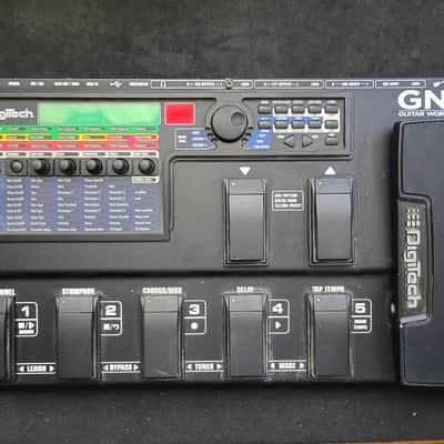Digitech BNX3 GeNetX Bass Workstation Multi-Effects Pedal w/ 8