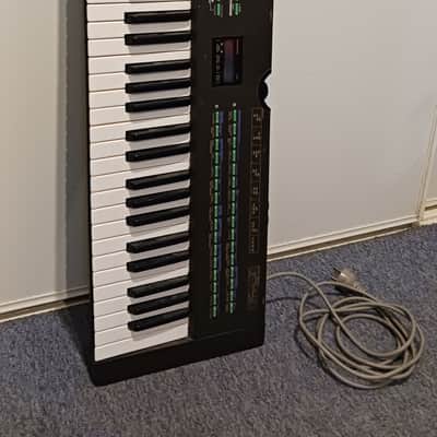 Yamaha DX21 Programmable Algorithm Synthesizer 1985 - Black