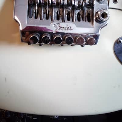 Fender SQUIER Stratocaster MIJ 1987 E SERIES LIGHT YELLOW image 3