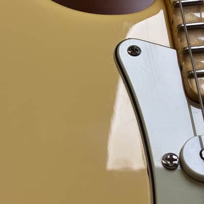 Fender Yngwie Malmsteen Artist Series Signature Stratocaster with Maple Fretboard 2006 - Vintage White image 4