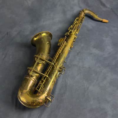 1940s Buescher Aristocrat True Tone Tenor Saxophone image 8