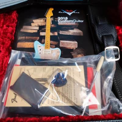 Fender Custom Shop Masterdesign 69 Stratocaster Journeyman Pink Paisley 2018 - Pink image 11