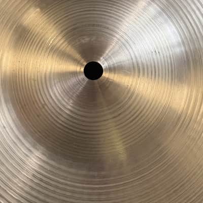 Zildjian A 20" Medium Thin Crash Cymbal (Used) image 4