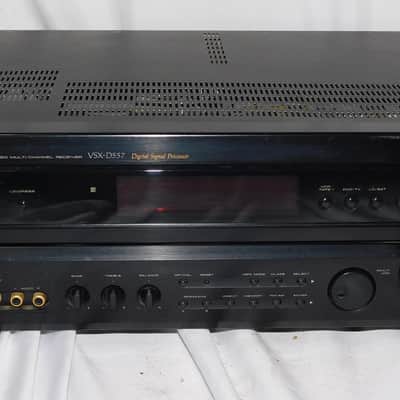 Pioneer VSX-D557 receiver with phono input image 1
