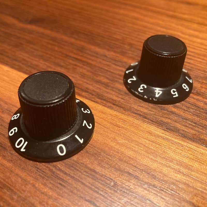 1980 Rickenbacker 220 Black