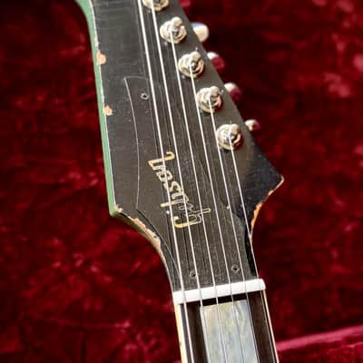 Over 9k new! RARE Gibson Custom Shop Custom Firebird Heavy Aged Inverness Green 2025 - Perfect Balance and Weight image 8