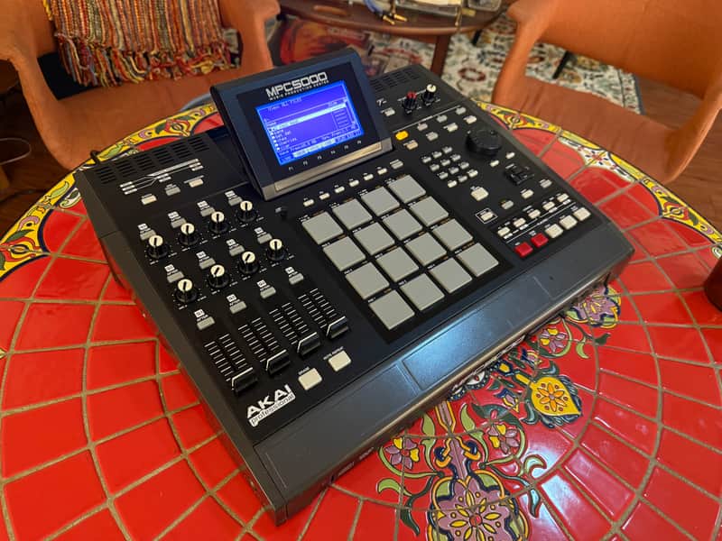 Akai MPC5000 - W/  DVD-CD Drive Excellent Condition! image 1