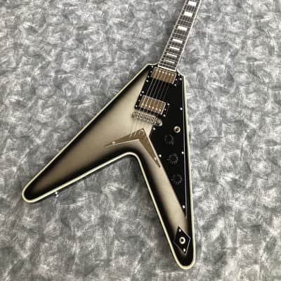 Iron Label Guitars Venator Vintage 2026 - Silverburst - Limited Run image 1