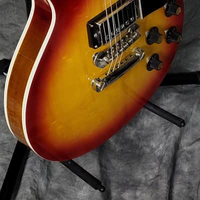 VINTAGE 1970's Encore Les Paul Copy, Figured Cherry Sunburst image 4