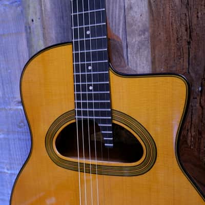 Gitane D-500 Gran Bouche Professional Gypsy Jazz Manouche Guitar - High Gloss Natural w/ Aging Top Toner w/ Deluxe Gig Bag image 7