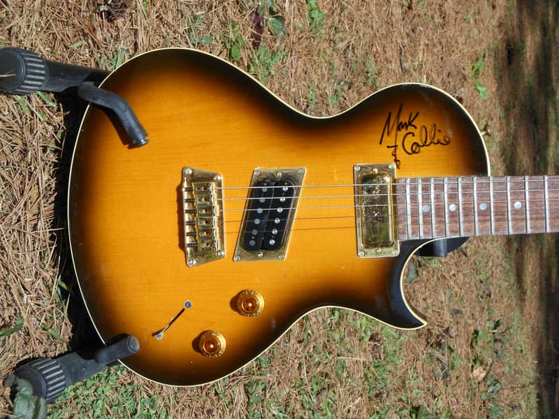 1997 RARE Sunburst Gibson NITEHAWK- Limited Edition Signed by Mark Collie image 1