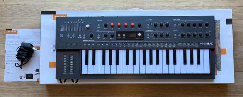 Arturia MiniFreak 37-Key 6-Voice Polyphonic Hybrid Synthesizer