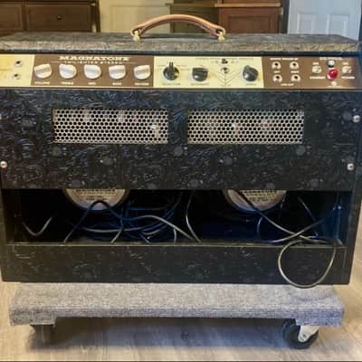 Magnatone Twilighter Stereo 22+22-Watt 2x12" Guitar Combo image 2