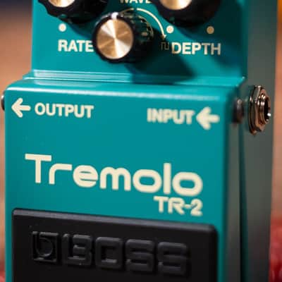 Boss TR-2 Tremolo Guitar Effects Pedal image 2