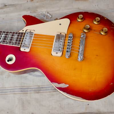 Gibson  Les Paul Deluxe 1971 - Cherry Sunburst image 15